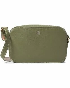 New ❤️ Tommy Hilfiger Handbags Lynn II Camera Crossbody Pebble PVC 💯 15 New ❤️ Tommy Hilfiger Handbags Lynn II Camera Crossbody Pebble PVC 💯 -Tommy Hilfiger Shop 71PZ2fifd3L. AC SR736920