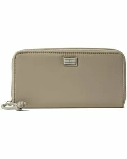 Wholesale ✔️ Tommy Hilfiger Wallets Erin II Zip Around Wallet Smooth Nylon ⌛ 8 Wholesale ✔️ Tommy Hilfiger Wallets Erin II Zip Around Wallet Smooth Nylon ⌛ -Tommy Hilfiger Shop 71etI3ep7aL. AC SR736920
