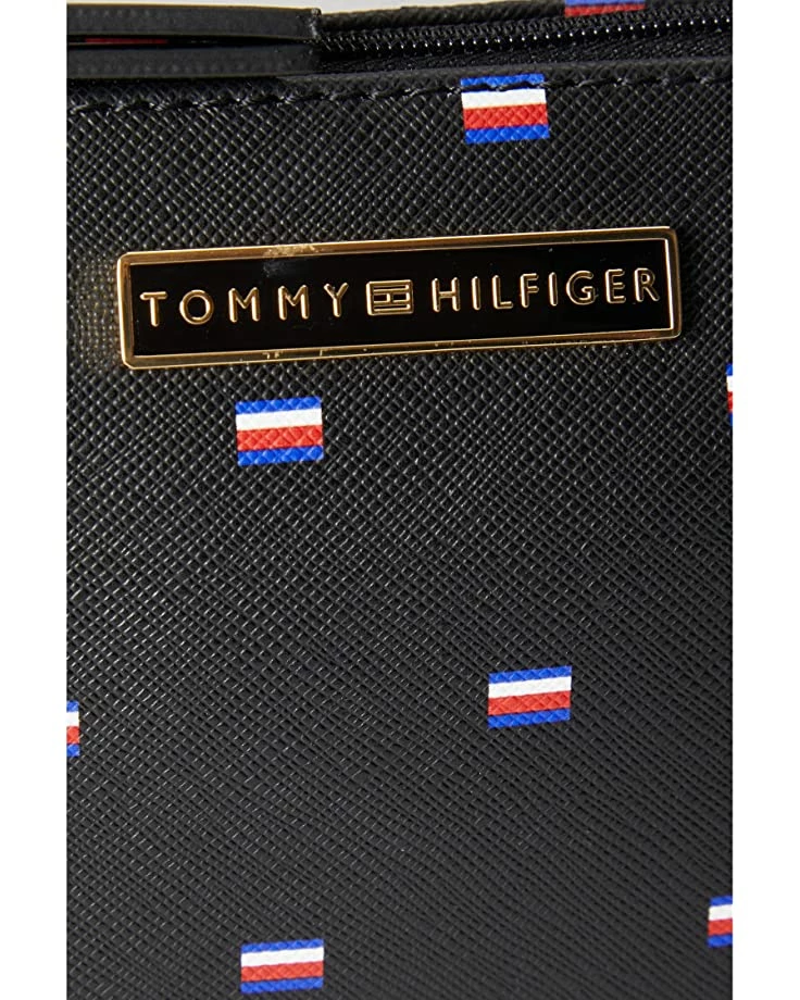 Cheapest ✨ Tommy Hilfiger Handbags Irene II Half-Moon Wristlet Corporate Critter Texture PVC ✨ 4 Cheapest ✨ Tommy Hilfiger Handbags Irene II Half-Moon Wristlet Corporate Critter Texture PVC ✨ - Image 4