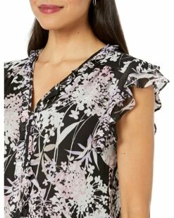 Brand new ⭐ Tommy Hilfiger Shirts & Tops Floral V-Neck Ruffle Blouse ✨ -Tommy Hilfiger Shop 81MQdMWDEiL. AC SR736920