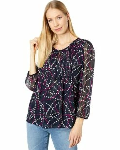 Brand new ✔️ Tommy Hilfiger Shirts & Tops Pin Tuck Spinning Blouse ❤️