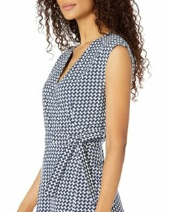 Outlet 🛒 Tommy Hilfiger Adaptive Dresses Madison Dolman Sleeve Wrap Dress w/ Snap and VELCRO® BRAND Closure 😍 -Tommy Hilfiger Shop 91EQiV7hoeL. AC SR736920